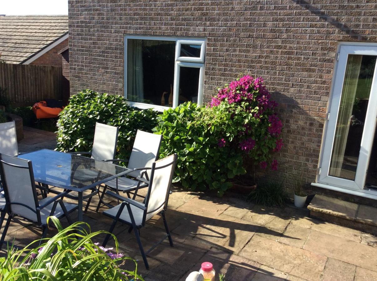 Il Giardino Bed and Breakfast New Quay Eksteriør billede